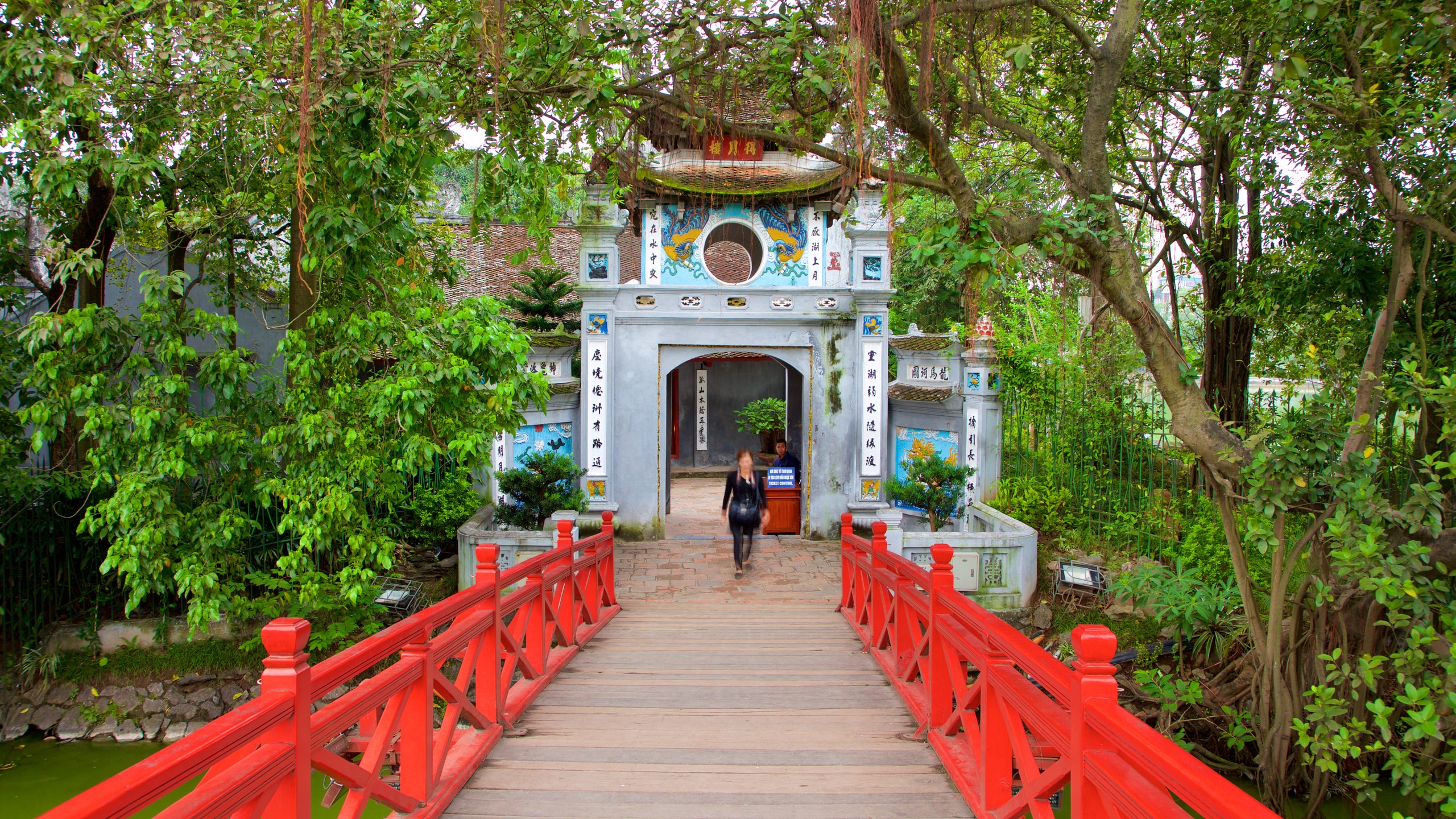 Ngoc-Son-Temple