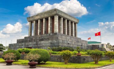 ho chi minh mausoleum