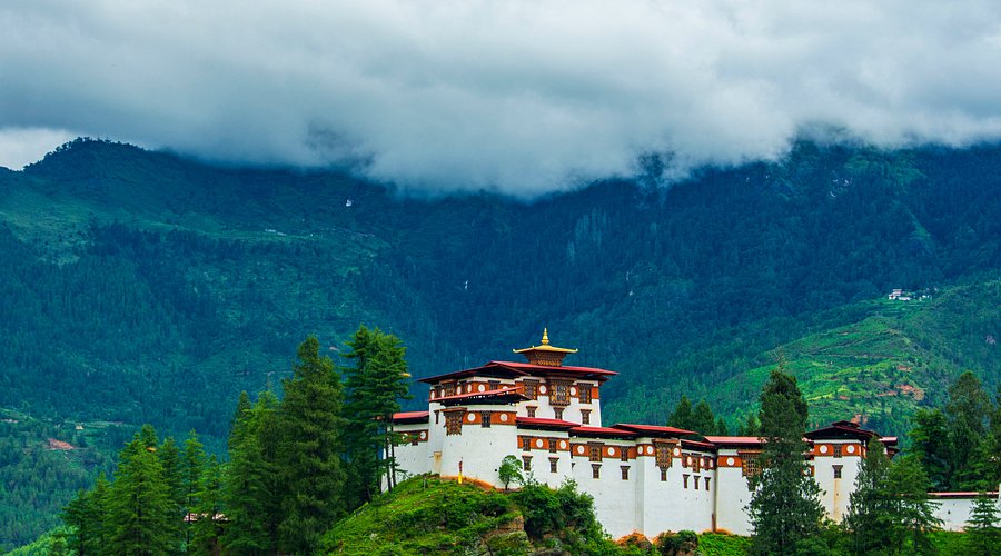 bhutan tour